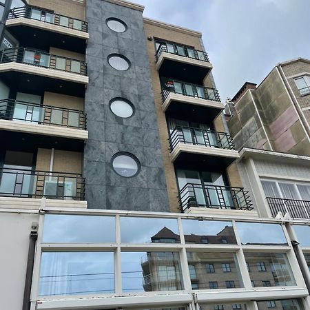 Appt Pablo Met Prive-Garage, Vlakbij Zee, In Koksijde-Bad Apartment Екстериор снимка