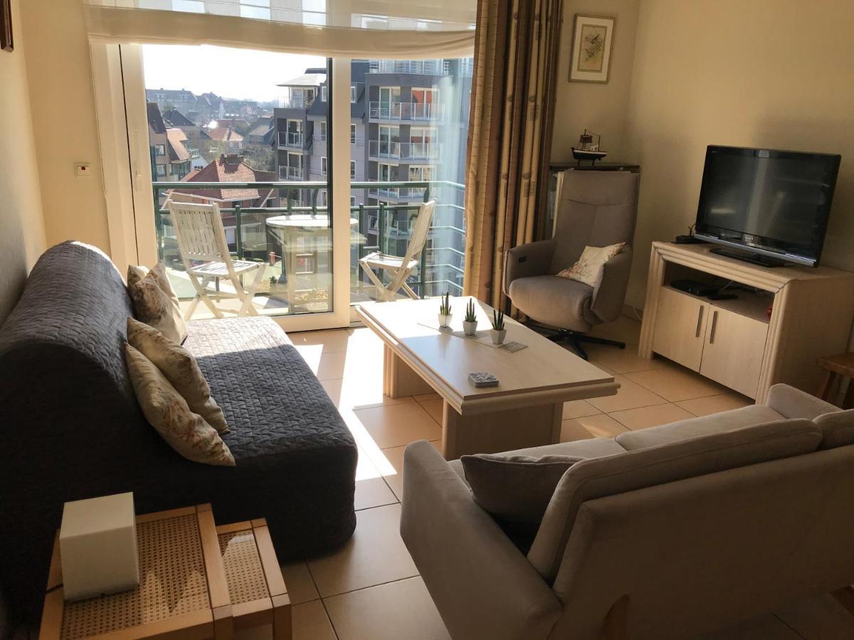 Appt Pablo Met Prive-Garage, Vlakbij Zee, In Koksijde-Bad Apartment Екстериор снимка