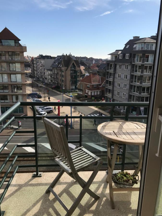 Appt Pablo Met Prive-Garage, Vlakbij Zee, In Koksijde-Bad Apartment Екстериор снимка